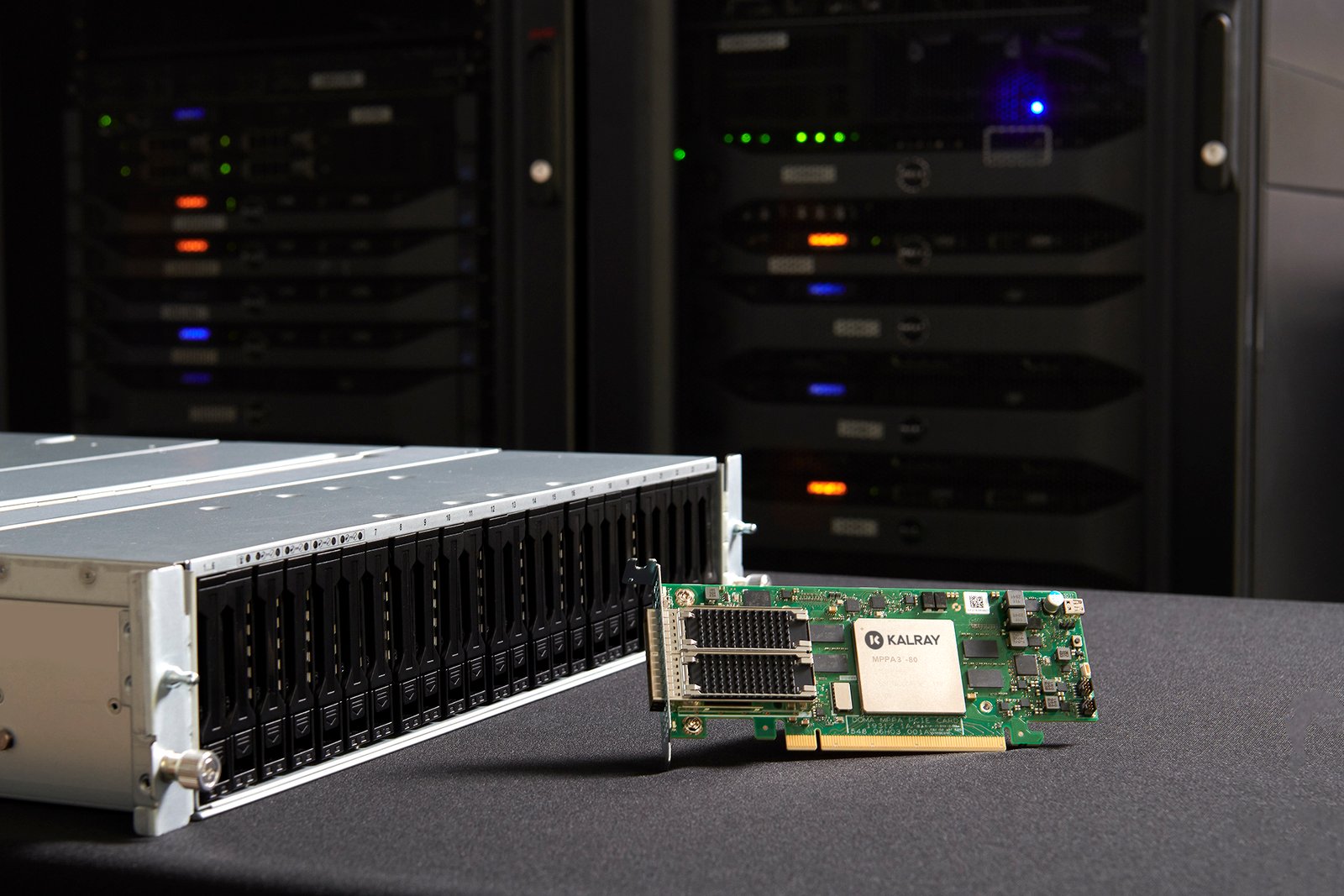 Kalray K300 MPPA accelerator card